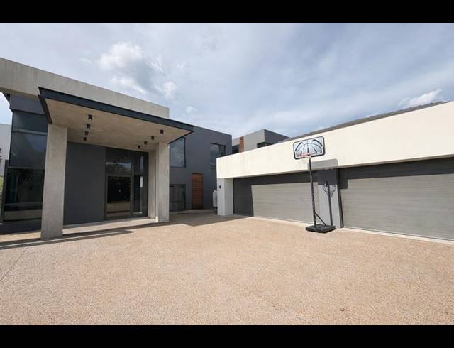 5 BEDROOM HOUSE FOR SALE IN MIDSTREAM RIDGE